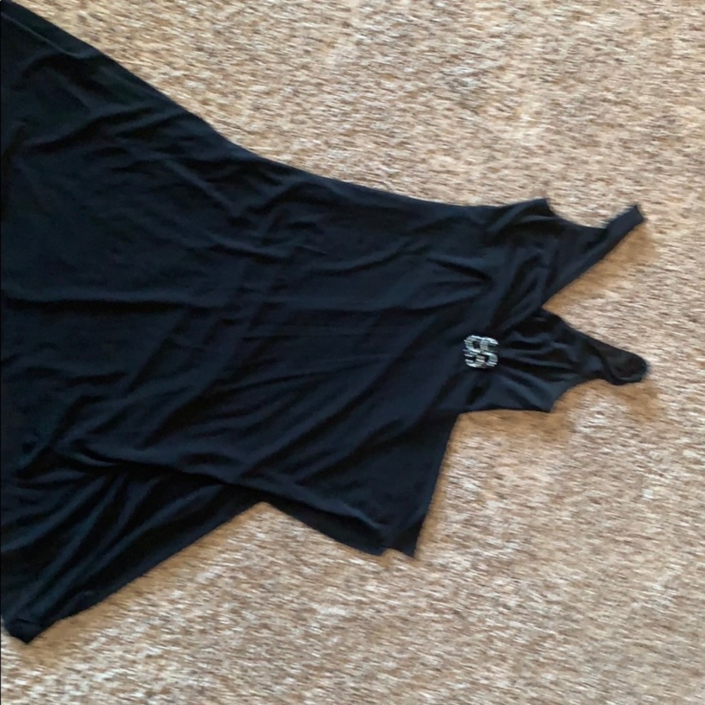 black dress size 4